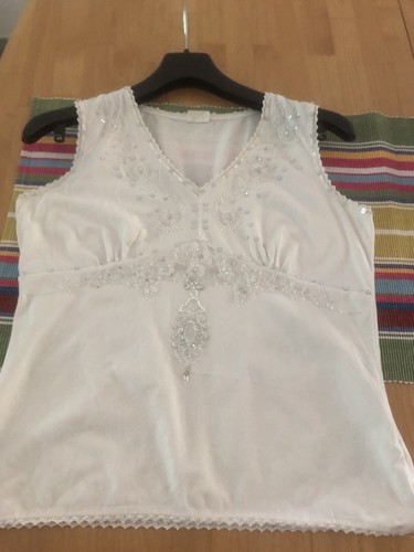 Shirt ärmellos weiss